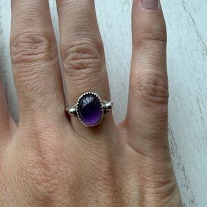 Chic Amethyst Silver Ring
